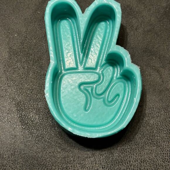 ✌️Peace Sign Silicone Freshie Mold – Teal Blue - Picture 5 of 5
